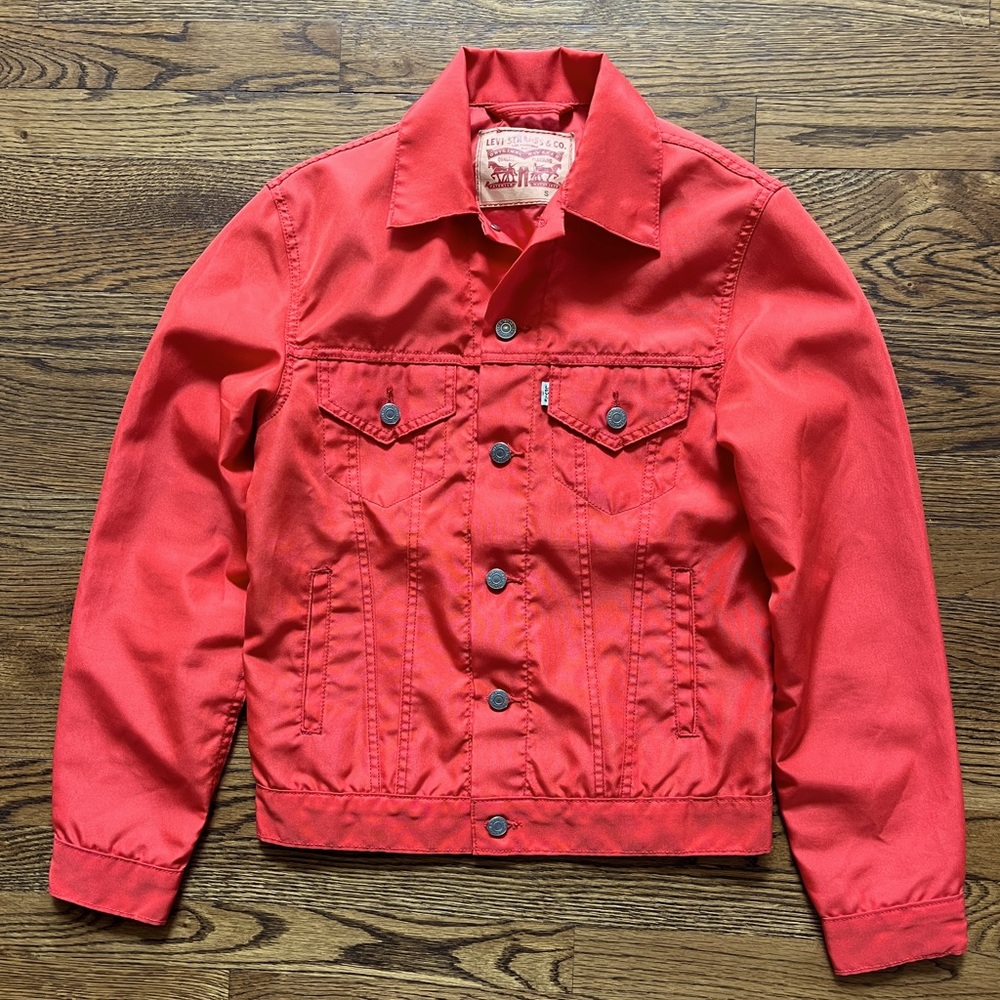 Men’s Levi’s Burnt Orange Trucker Jacket Size Small